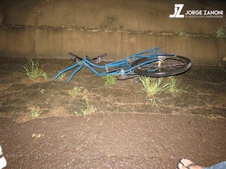 Duas pessoas morrem atropeladas na rodovia em Dracena