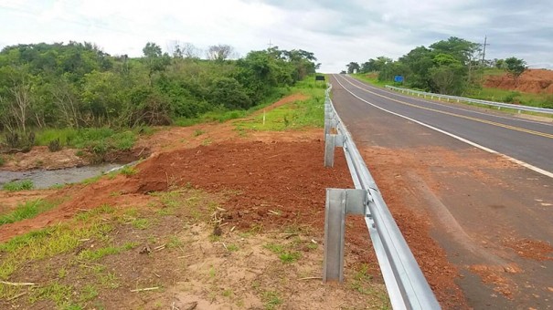 Eroso na pista  contida e reparos sero concludos, informa o DER