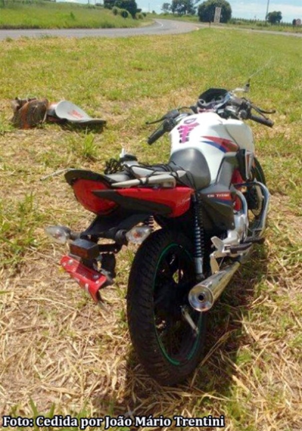 Motociclista fica ferido aps acidente na SP-294, no municpio de Iacri