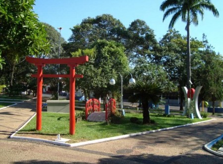 Duas pessoas foram detidas por porte de entorpecente na Praça da Matriz 