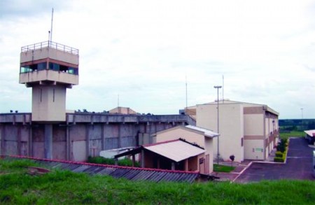 Secretário da SAP participa da inauguração de reforma do setor de enfermaria da Penitenciária de Osvaldo Cruz