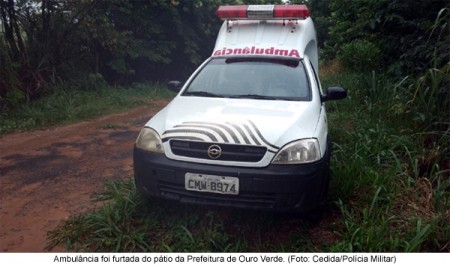 Ambulância furtada da Prefeitura de Ouro Verde é abandonada às margens da SP-294