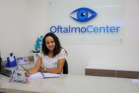 Inaugura em Osvaldo Cruz a clínica OftalmoCenter