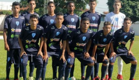 Sub-17 do Osvaldo Cruz fecha como líder de sua chave em Avanhandava