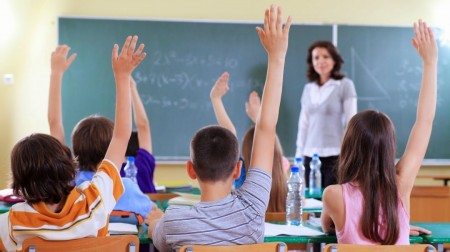 Homenagem aos professores e diretores da rede estadual de ensino destaca as boas práticas na área da educação