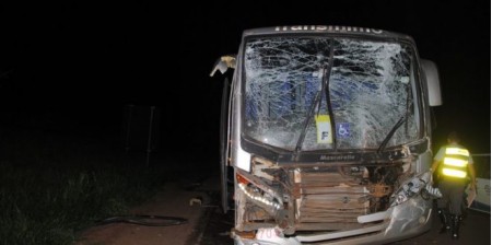 Acidente entre dois ônibus deixa 9 trabalhadores feridos em Junqueirópolis