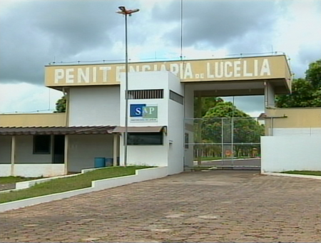 Na volta do banho de sol preso se esconde debaixo de escada e agride funcionário na Penitenciária de Lucélia