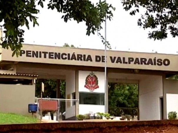 Presos da penitenciria de Valparaso iniciam rebelio com refns