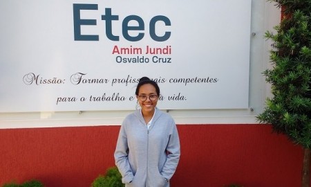 Aluna da Etec Amim Jundi é destaque em concurso de redação